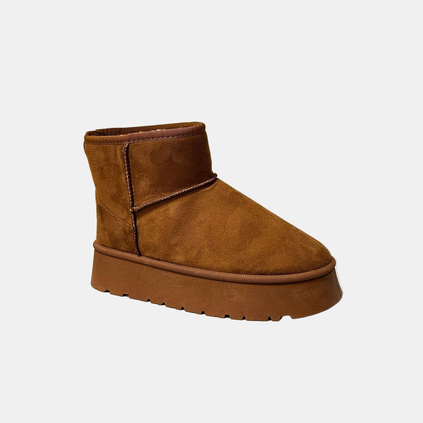 Oaklee-22 Chestnut