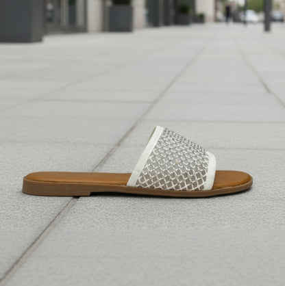 Ample-75 White