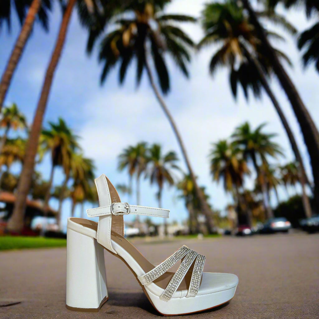 finn-97 white pu
