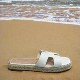 Priya-1 WhitePu