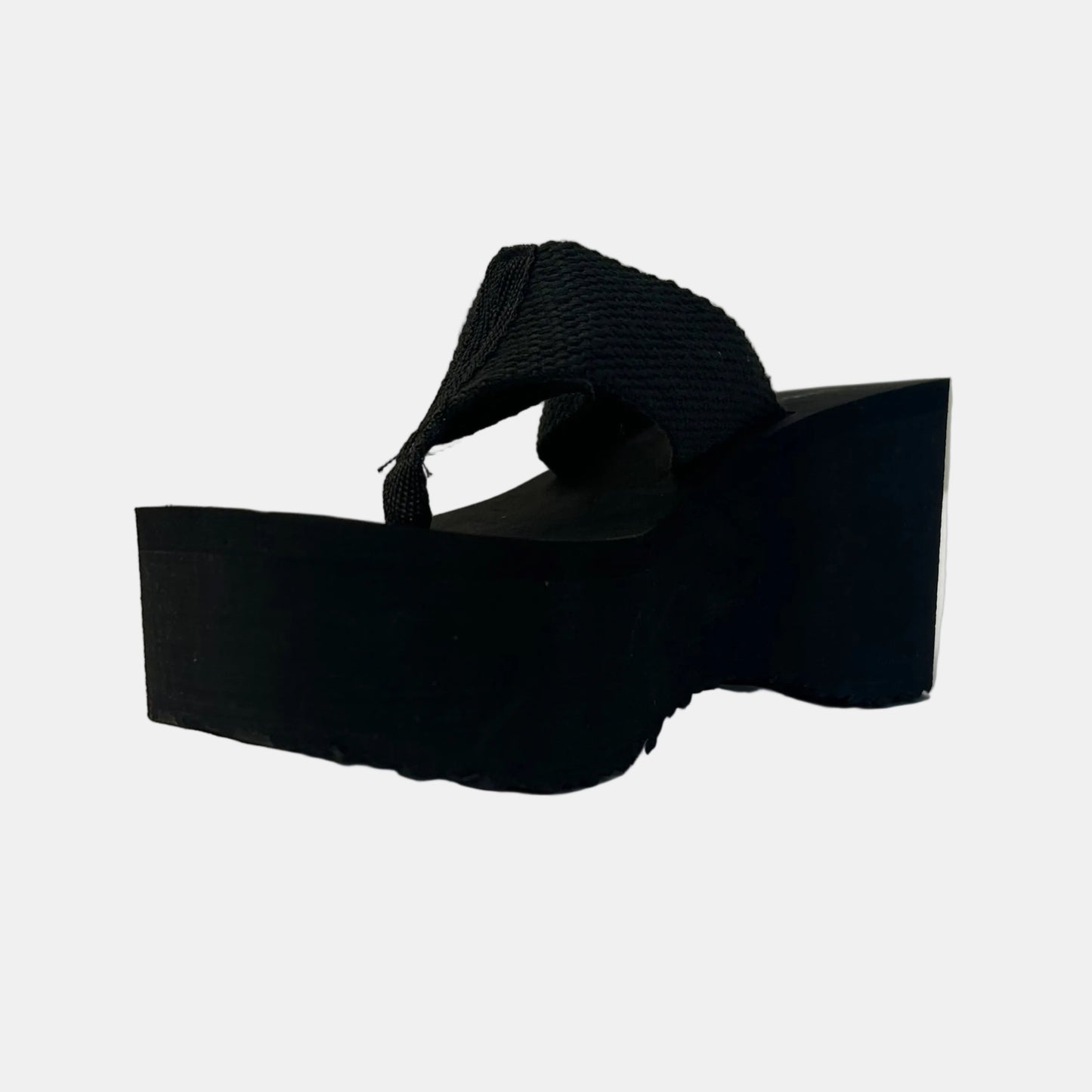 Poolside-07 Black