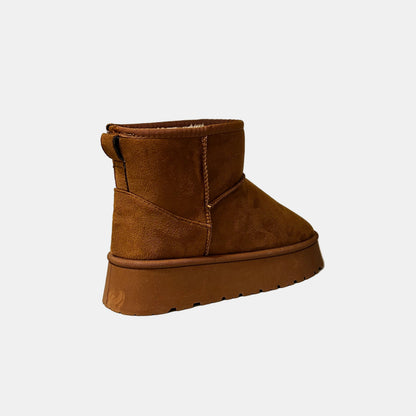 Oaklee-22 Chestnut