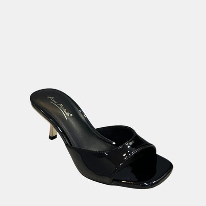 Sangria-01 Blackpatent