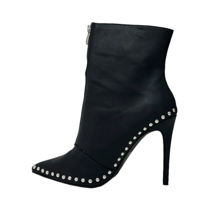 Free Giselle-04 Black PU