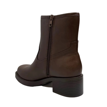 Oberon-s Brown PU