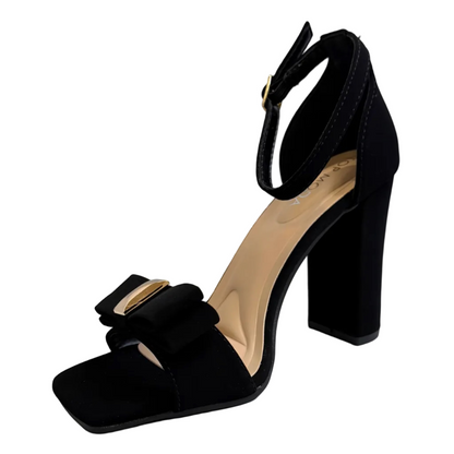 Yvonne-20 Black Nub
