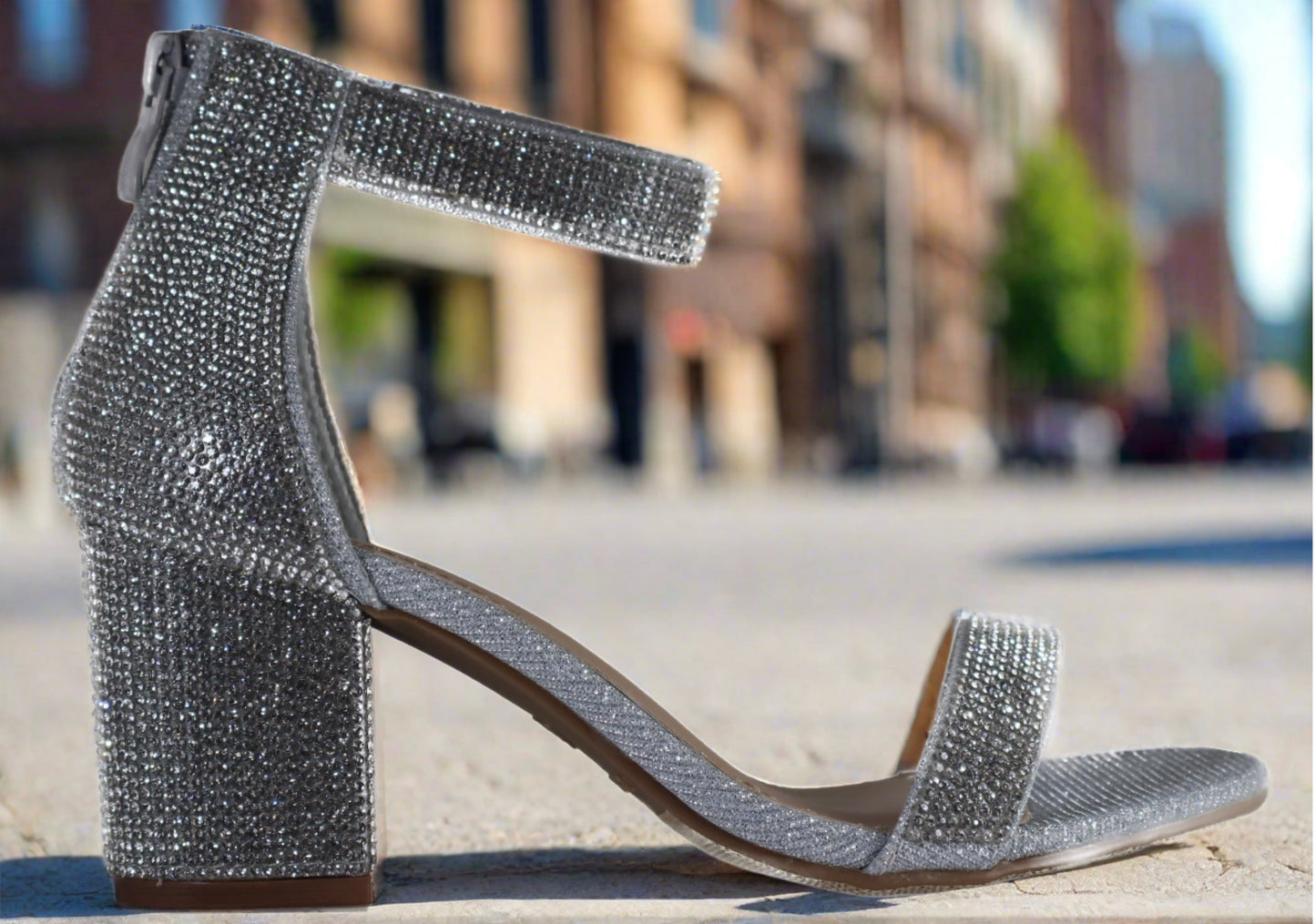 delia-80 silver glitter