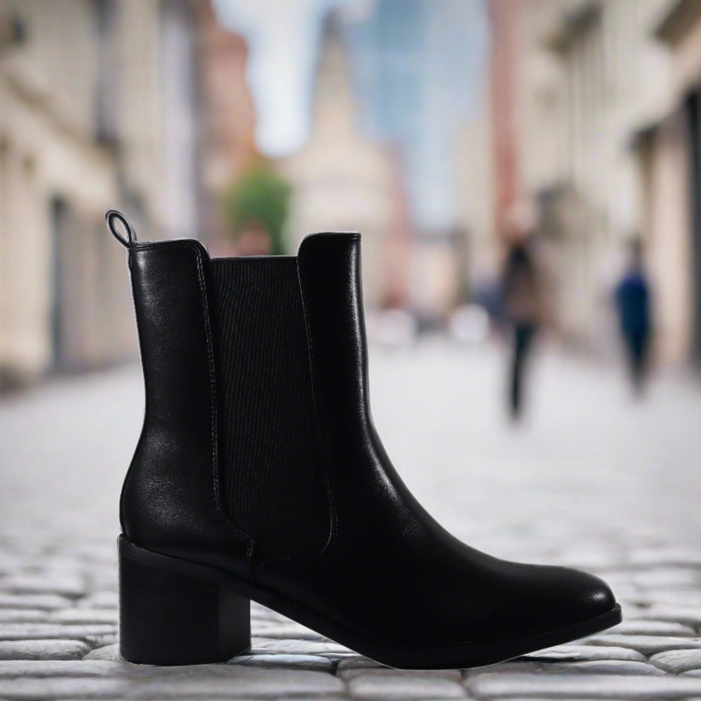 nova-1 black pu