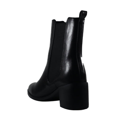 nova-1 black pu